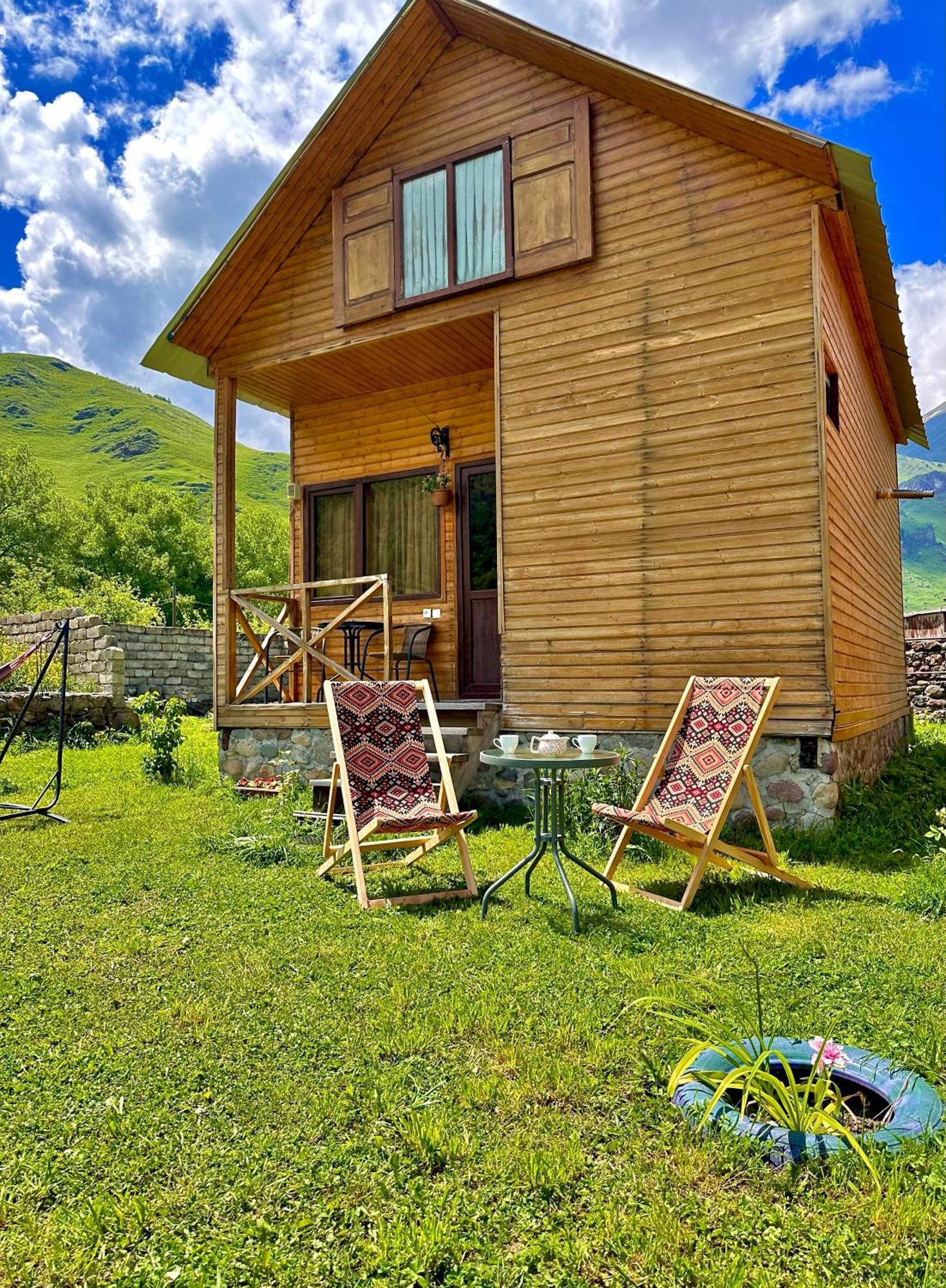 Villa Achkhoti Stepantsminda Exterior photo